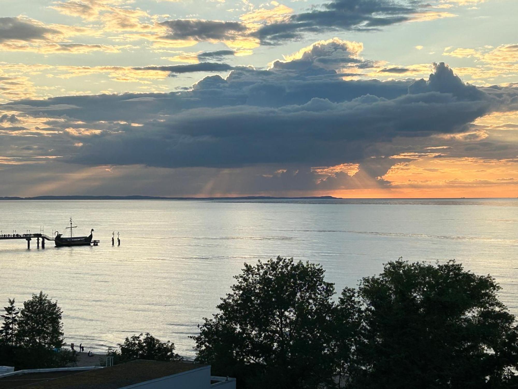 Luxe Baltic Sunset Lejlighed Miedzyzdroje Eksteriør billede